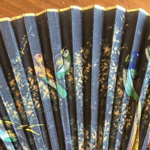 Two VINTAGE Japanese Fans - Picture 10 of 14